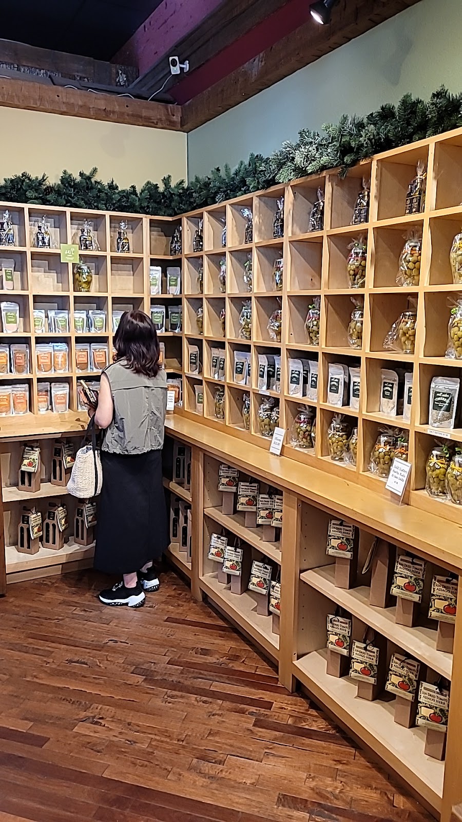 <a href="https://maps.google.com/maps/contrib/110497748395419836059">김현구</a>