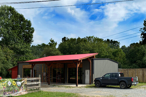 <a href="https://maps.google.com/maps/contrib/100724051479486529445">Cartecay Bike Shop Brewery</a>