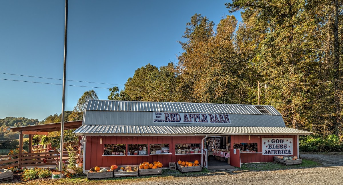 Red Apple Barn